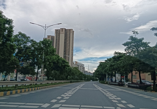 繁华与活力交织：佛山市顺德区东乐路