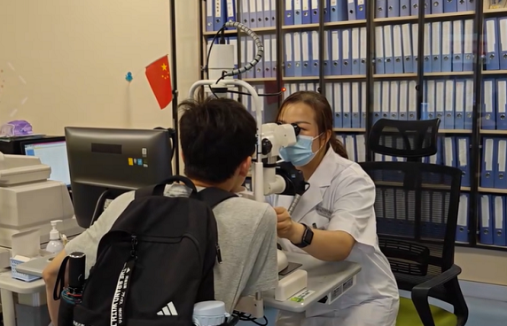 佩戴角膜塑形镜5年,眼轴增长仅0.11,顺德爱尔助力少年自由追梦! 佩戴角膜塑形镜5年,眼轴增长仅0.11,顺德爱尔助力少年自由追梦!
